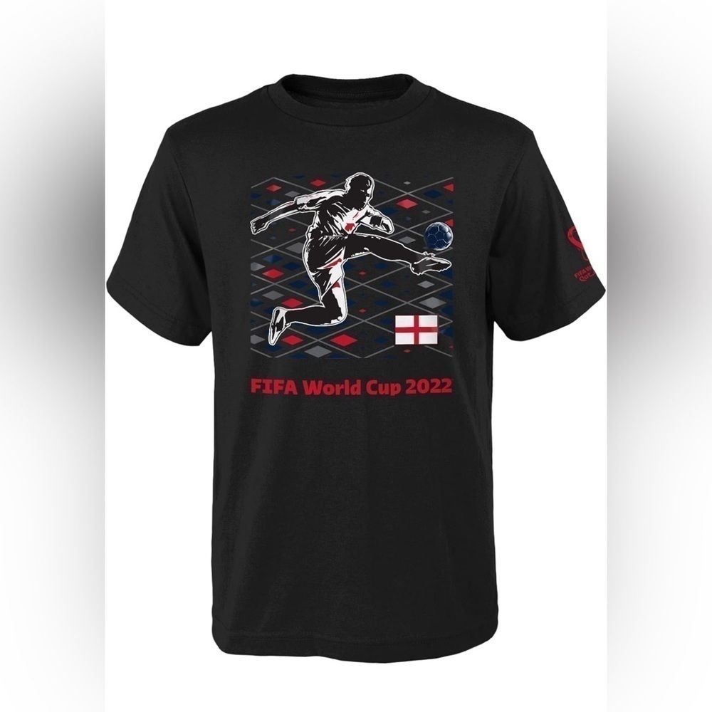 NWT Outerstuff Men's FIFA World Cup Midfield Strike Short Sleeve Tee Sz M